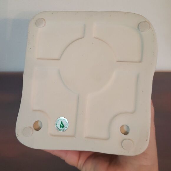 Vintage Partylite "Santa's Workshop" Holiday Tealight Candle Holder (P0269) - Picture 7 of 15